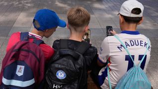 Viele soziale Netzwerke sind für Unter-16-Jährige in Australien seit Dezember tabu. (Archivbild)